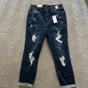 Brand New Judy Blue Boyfriend fit jeans!